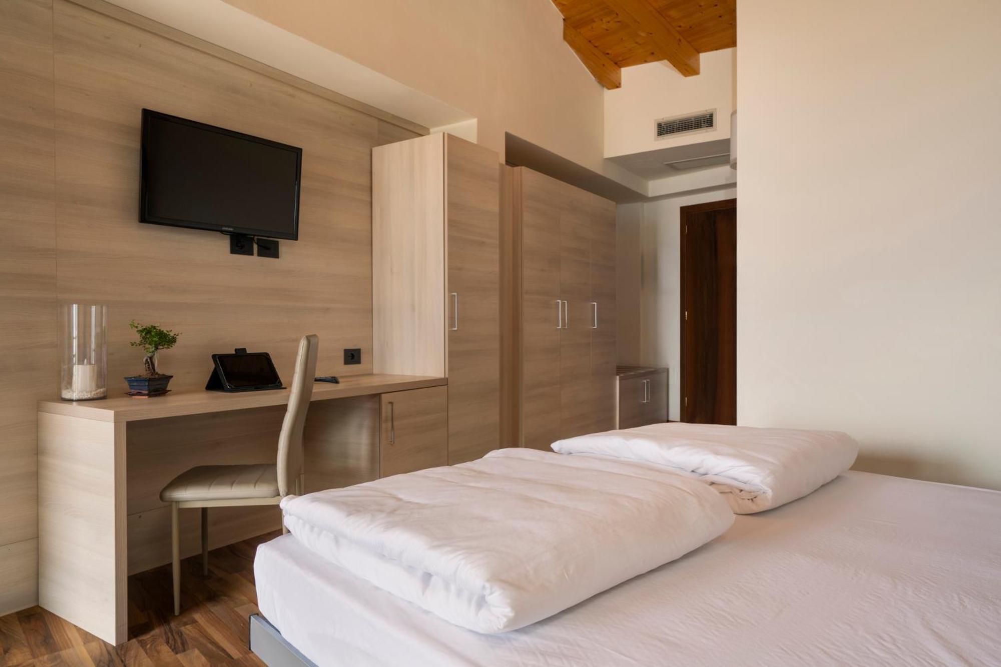 Hotel Coste Limone sul Garda Exterior photo